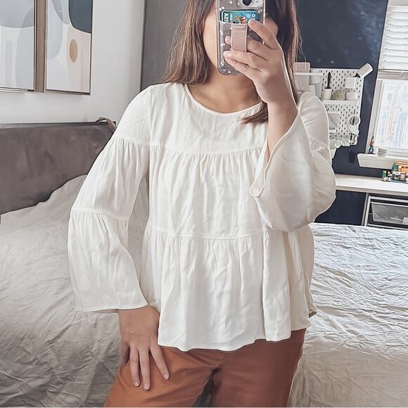 Madewell Tops - Madewell Tiered Top in Ivory. Size M